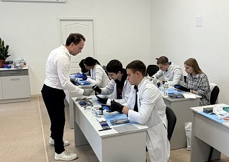 МАЙСТЕР-КЛАС «ІНʼЄКЦІЙНА ТЕХНІКА»